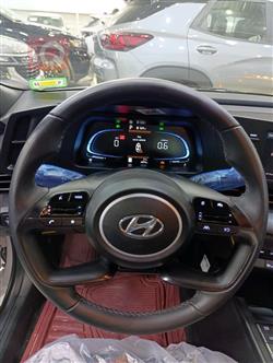 هیوندای ئەلەنترا